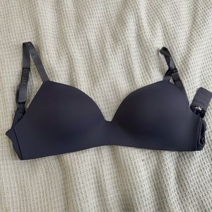 VICTORIAS SECRET BRA